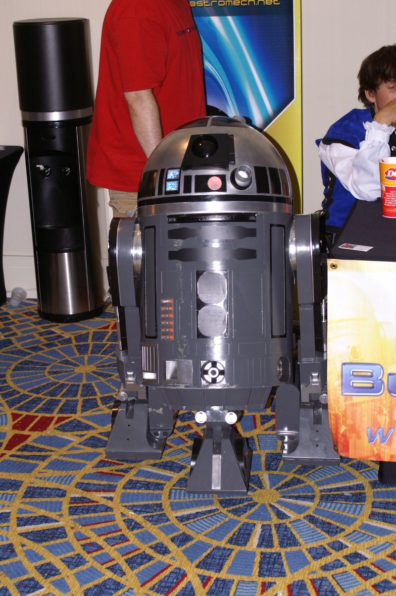 r2d2.jpg